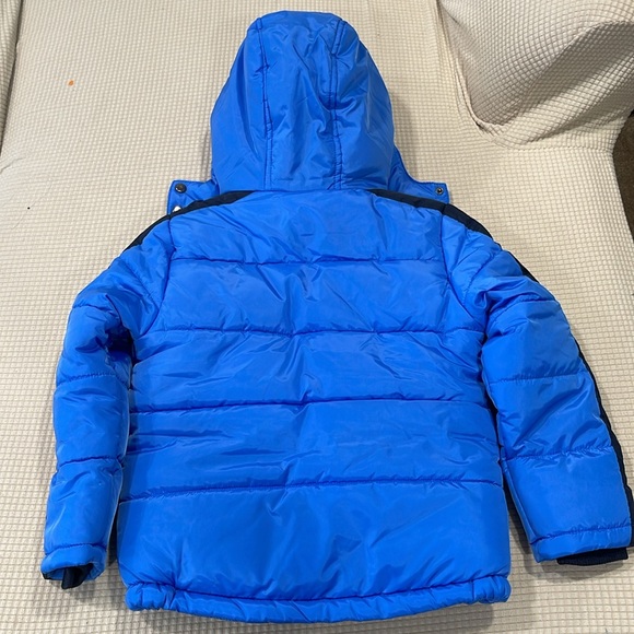 NWT Tommy Hilfiger boys winter jacket - Picture 3 of 4
